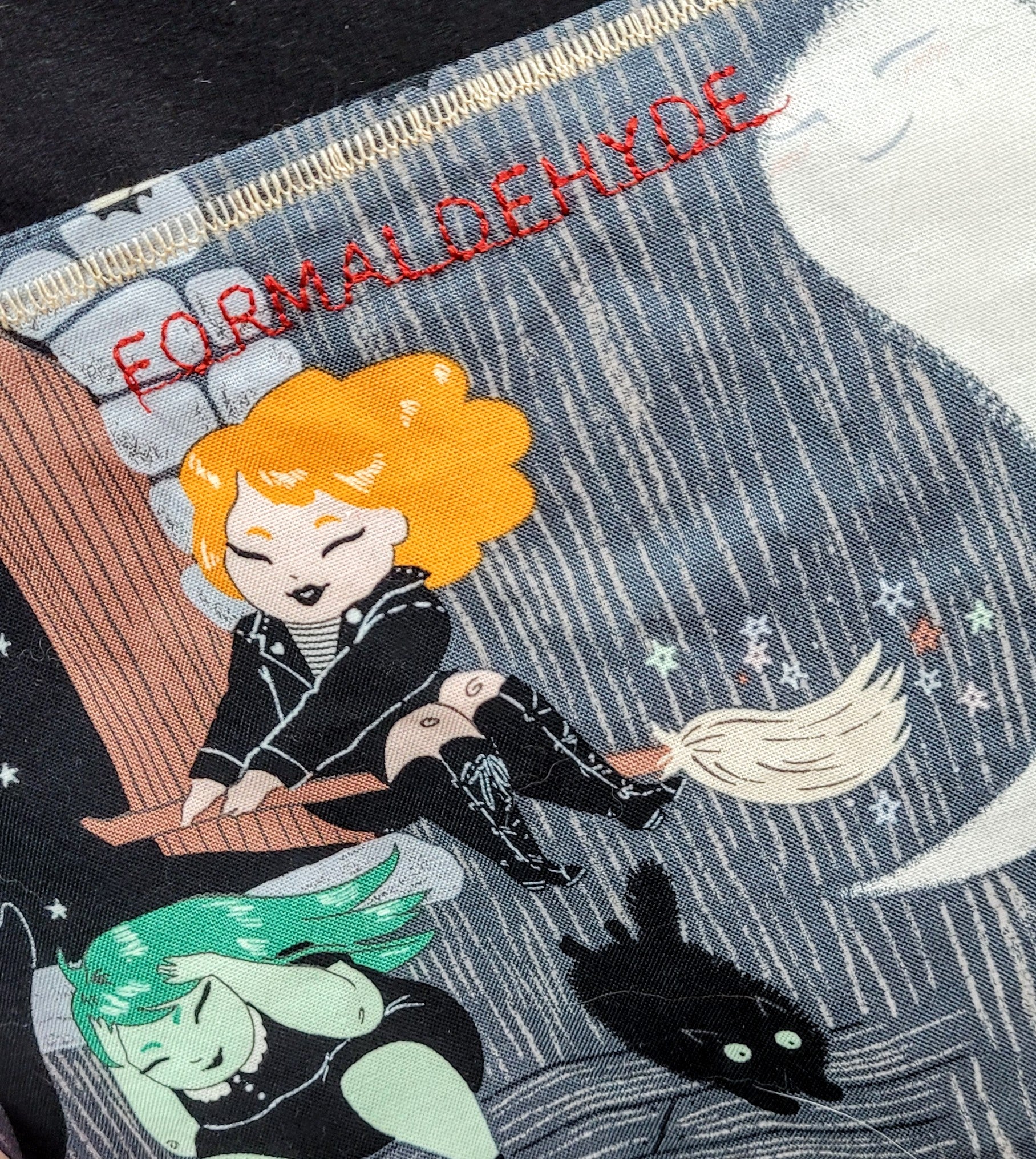 Halloween witch tote bag